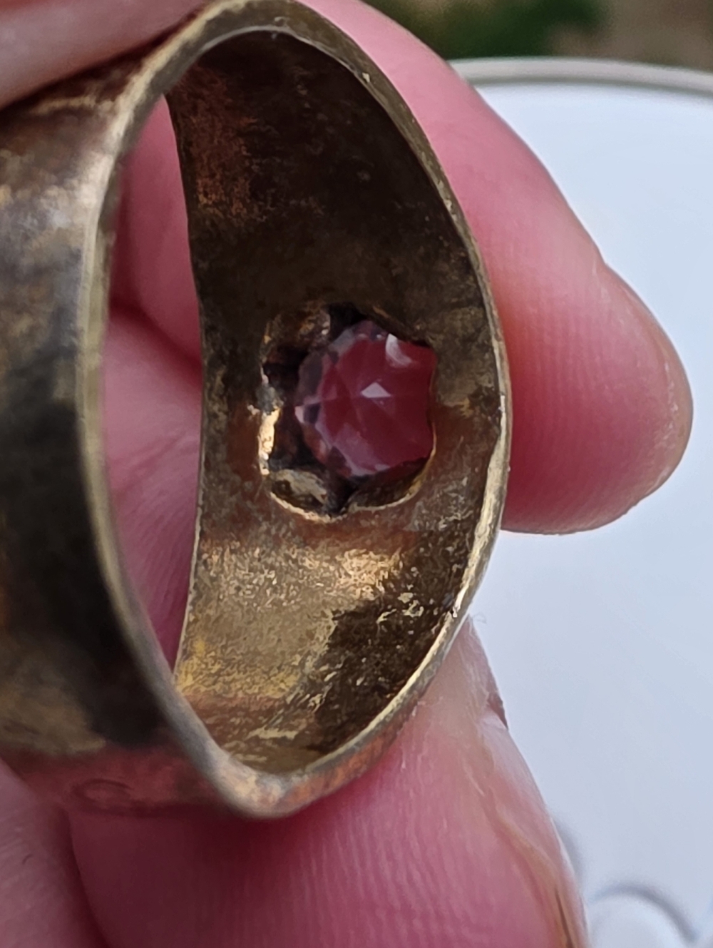Antique Old Mine Cut Buttercup Style Bronze Ring Belcher Setting - Picture 10 of 15